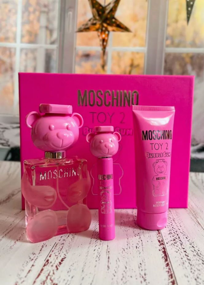Moschino Toy 2 Bubblegum Gift Set