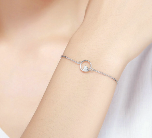 Sweetheart Circle Chain Bracelet